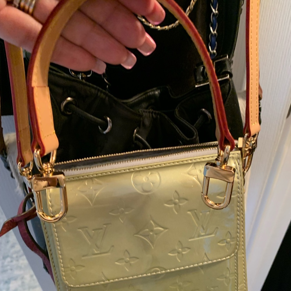 ๐๐GONE๐๐Louis Vuitton vernis - Picture 10 of 12